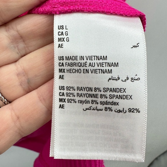 ON 34th Pink ribbed woman Flutter sleeve ribbed shabby chic summer top NWT L - Picture 7 of 13